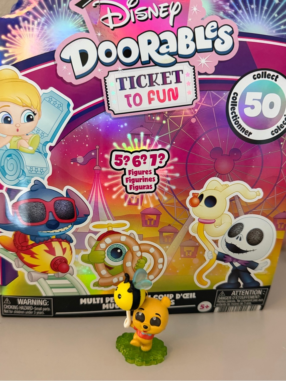 Disney Doorables Ticket to Fun Winnie the Pooh RARE Bee Balloon Perfect Prizes